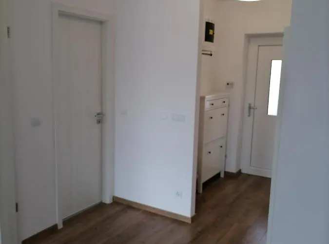 Kapitany Apartman *